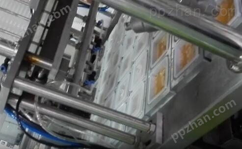 方盒鸡蛋液灌装压盖机